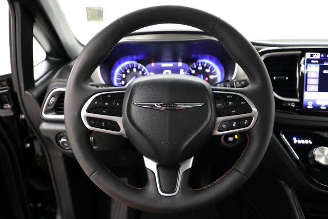 2024 Chrysler Pacifica Pinnacle AWD
