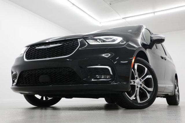 2024 Chrysler Pacifica Pinnacle AWD