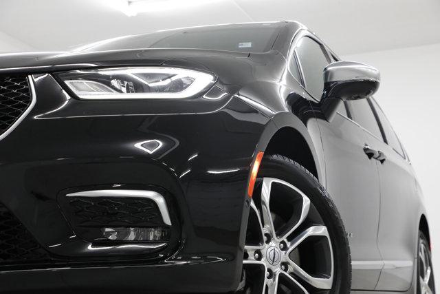 2024 Chrysler Pacifica Pinnacle AWD