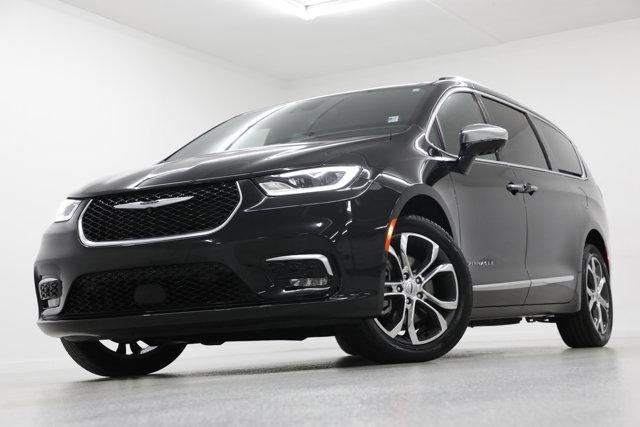 2024 Chrysler Pacifica Pinnacle AWD