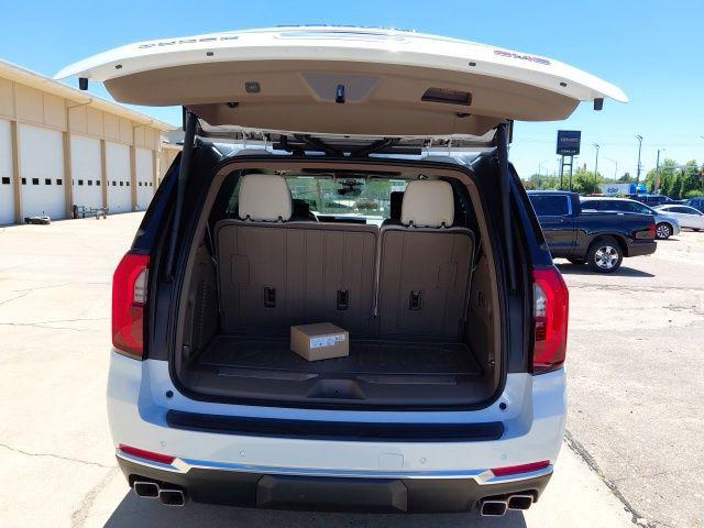 2026 GMC Yukon 4WD Denali