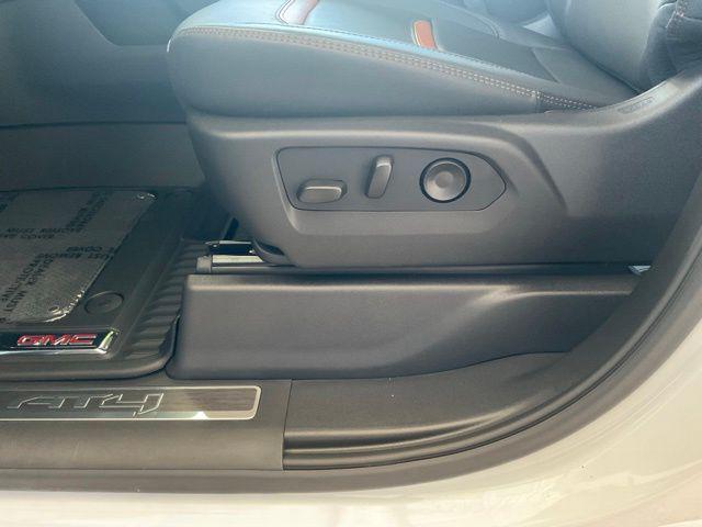 2026 GMC Sierra 2500HD Crew Cab, Standard Bed, AT4, 4WD
