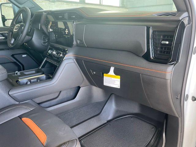 2026 GMC Sierra 2500HD Crew Cab, Standard Bed, AT4, 4WD