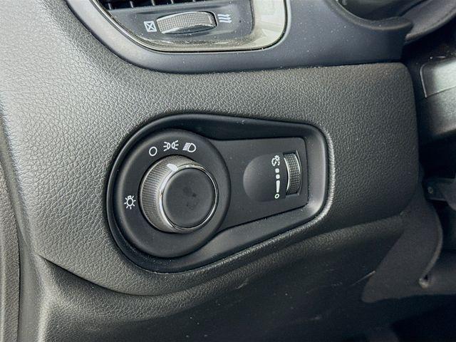 2023 Jeep Renegade Latitude 4x4