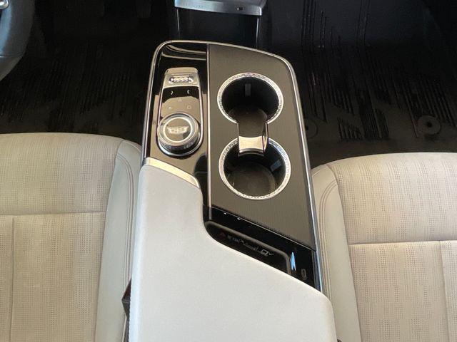 2024 Cadillac iQ Luxury w/1SC