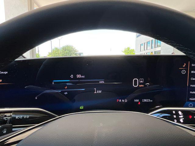 2024 Cadillac iQ Sport w/1SF