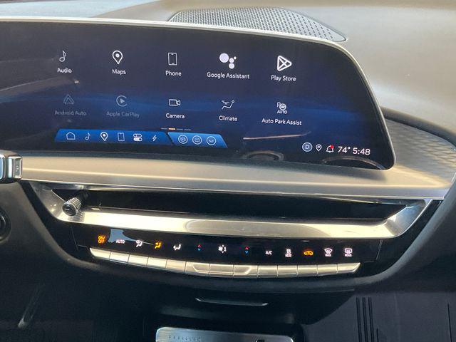 2024 Cadillac iQ Sport w/1SF