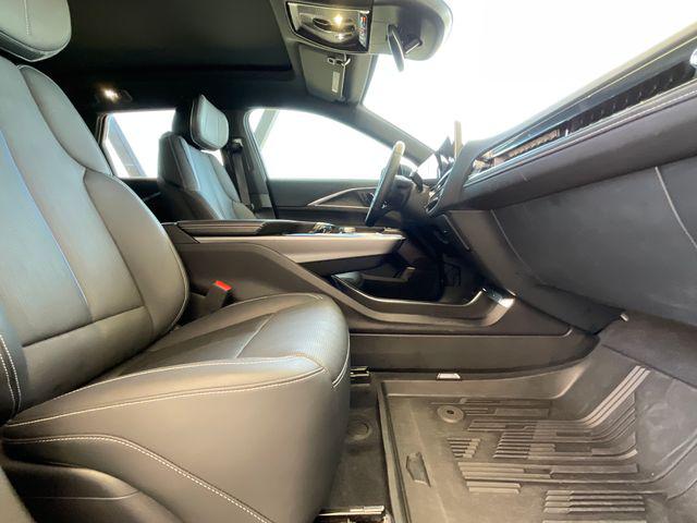 2024 Cadillac iQ Sport w/1SF