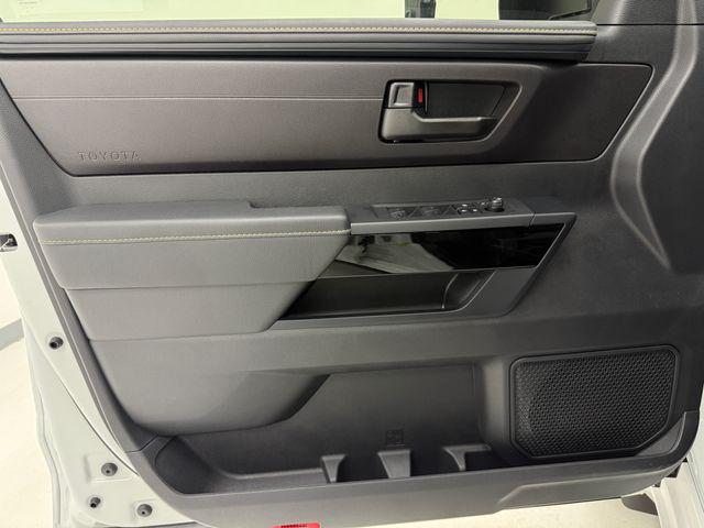 2026 Toyota Tundra Limited CrewMax 5.5' Bed