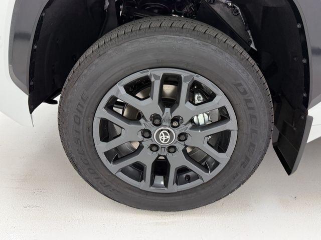 2026 Toyota Tundra Platinum CrewMax 5.5' Bed