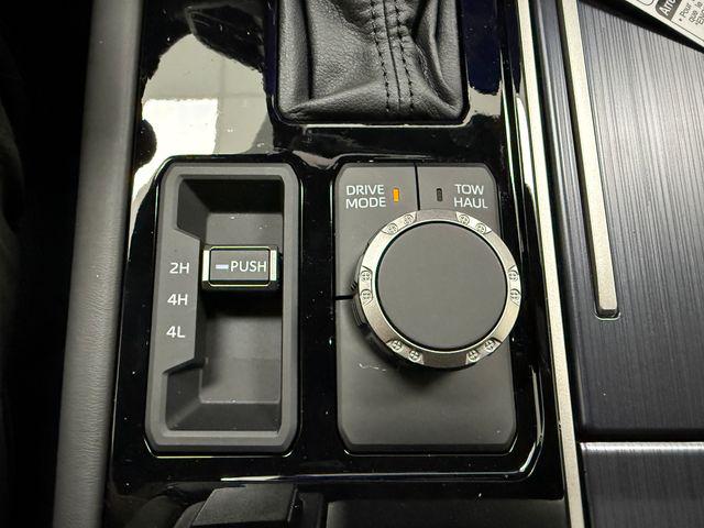2026 Toyota Tundra Platinum CrewMax 5.5' Bed