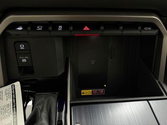 2026 Toyota Tundra Platinum Hybrid CrewMax 5.5' Bed