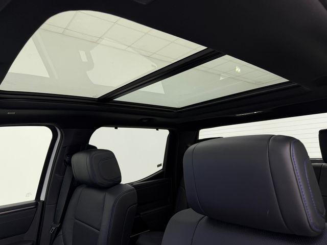 2026 Toyota Tundra Platinum Hybrid CrewMax 5.5' Bed