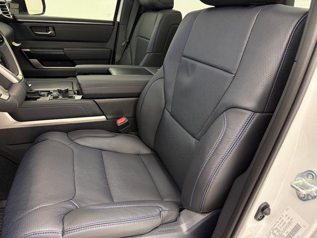 2026 Toyota Tundra Platinum Hybrid CrewMax 5.5' Bed