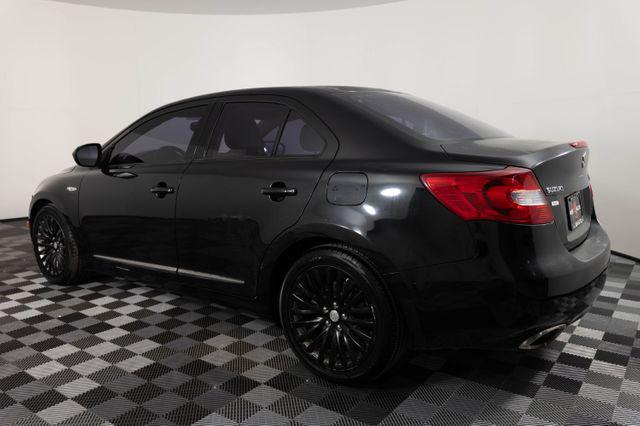 2010 Suzuki Kizashi SLS