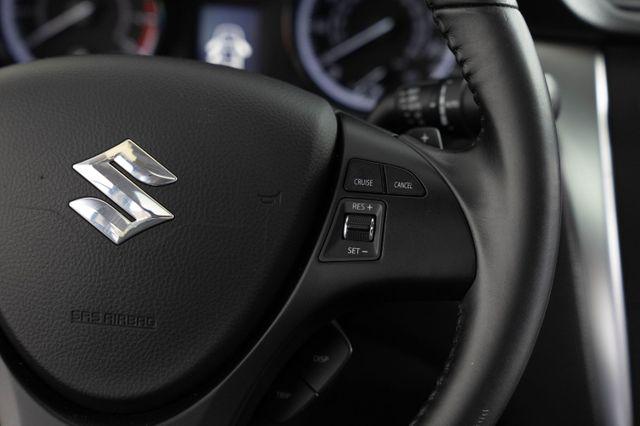 2010 Suzuki Kizashi SLS