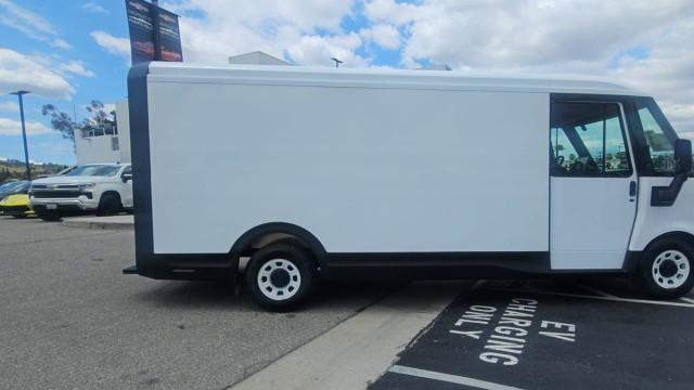 2025 Chevrolet 600 Unknown