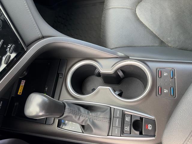 2023 Toyota Camry XLE Hybrid