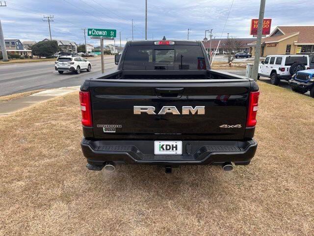 2025 Ram 1500 Big Horn Crew Cab 4x4 6'4" Box