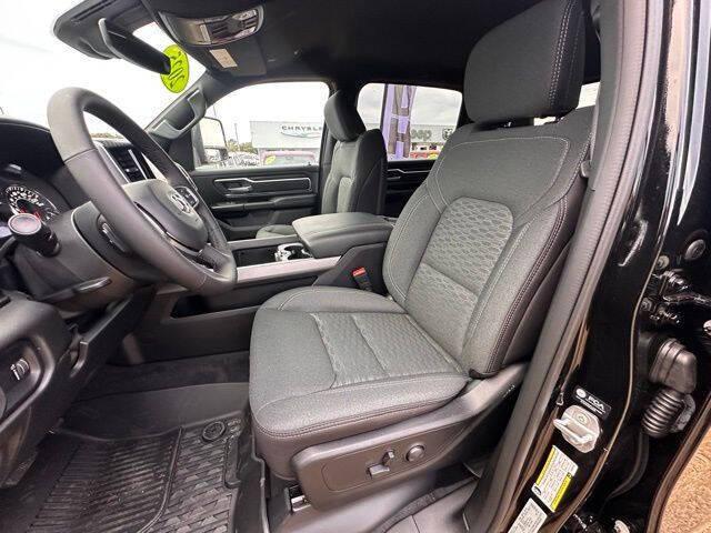 2025 Ram 1500 Big Horn Crew Cab 4x4 6'4" Box
