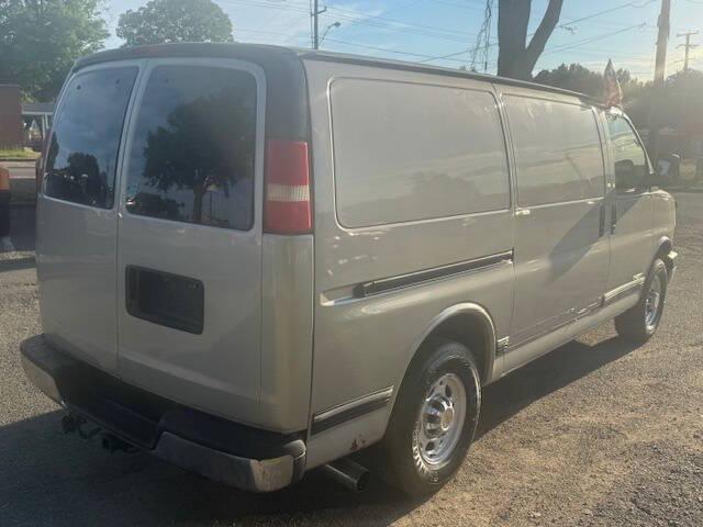 2005 Chevrolet Express 2500 3dr Van
