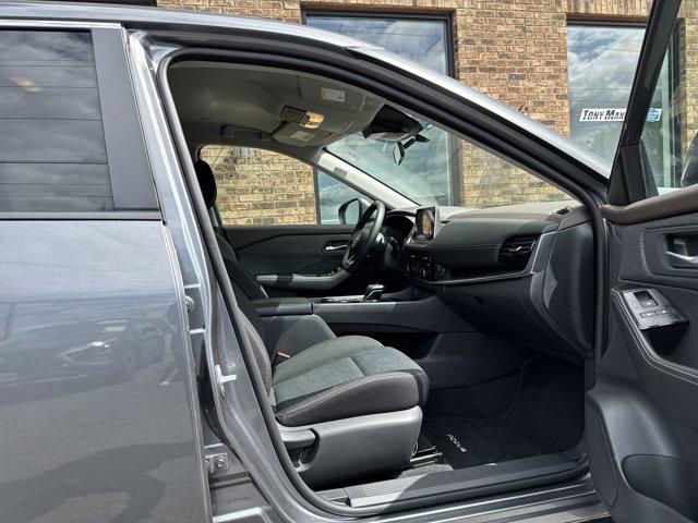 2022 Nissan Rogue SV Intelligent AWD