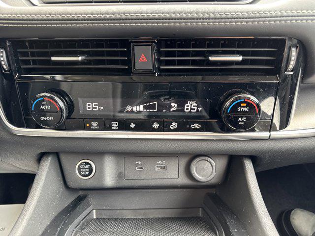 2022 Nissan Rogue SV Intelligent AWD