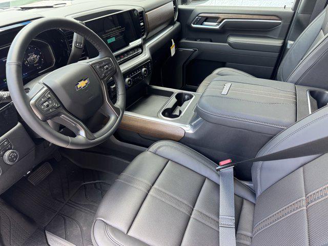 2026 Chevrolet Silverado 3500HD Crew Cab, Long Bed, High Country Dual Rear Wheel, RWD