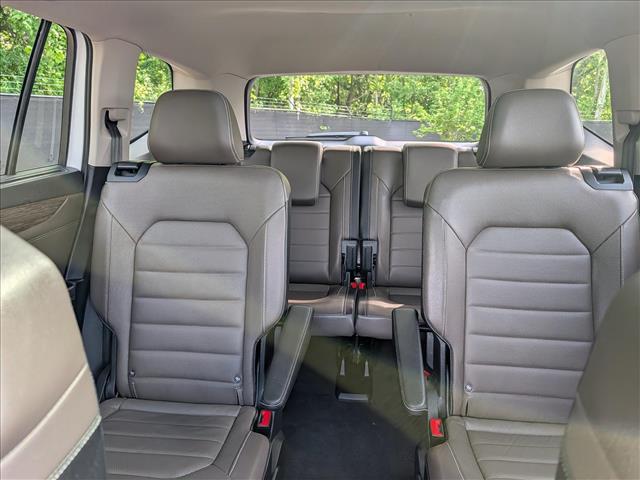 2025 Volkswagen Atlas 2.0T SEL