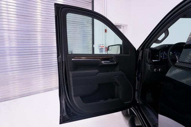 2026 GMC Sierra 1500 Crew Cab, Short Bed, Elevation, RWD