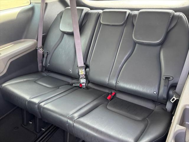 2025 Kia Carnival MPV LXS