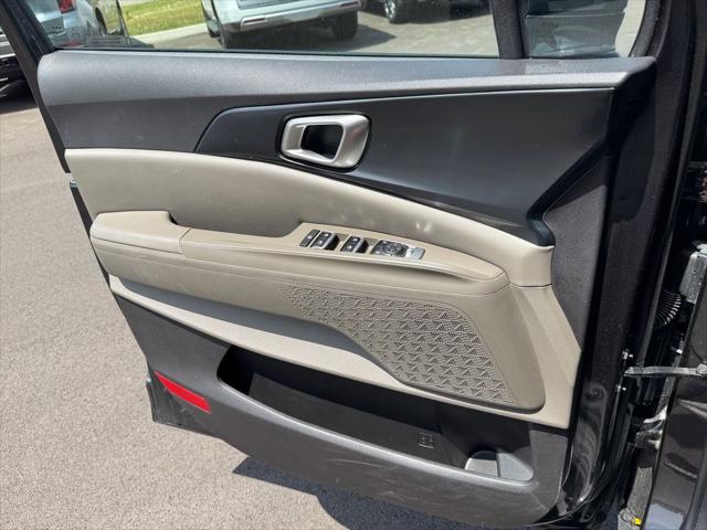 2025 Kia Carnival MPV LXS