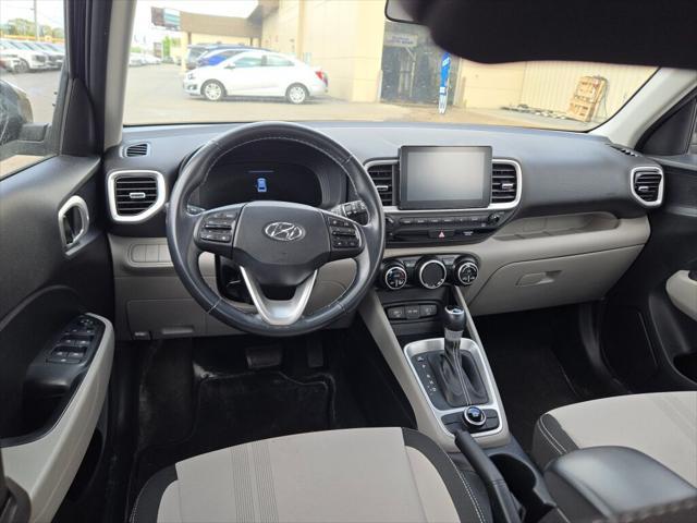 2023 Hyundai Venue SEL