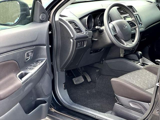 2025 Mitsubishi Outlander Sport 2.0 ES AWC