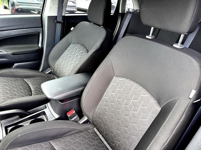 2025 Mitsubishi Outlander Sport 2.0 ES AWC