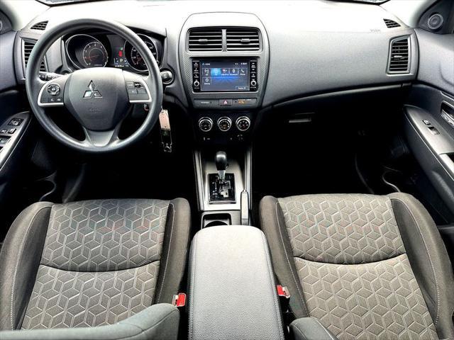 2025 Mitsubishi Outlander Sport 2.0 ES AWC