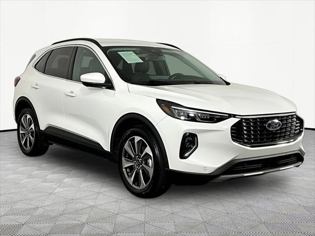 2023 Ford Escape Platinum