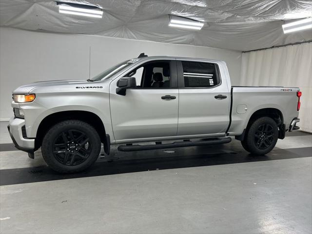 2021 Chevrolet Silverado 1500 4WD Crew Cab Short Bed Custom
