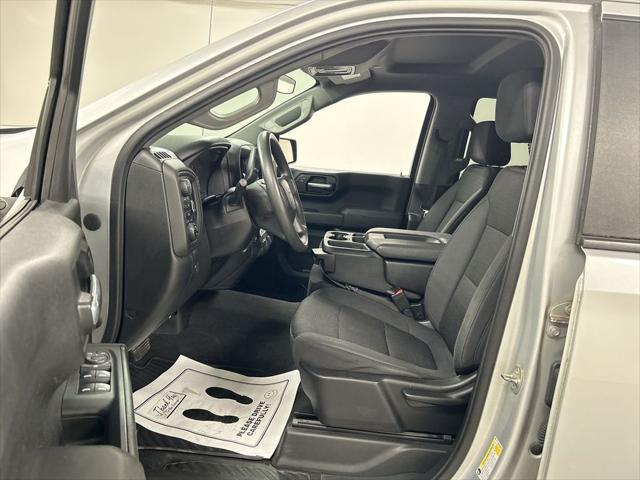 2021 Chevrolet Silverado 1500 4WD Crew Cab Short Bed Custom