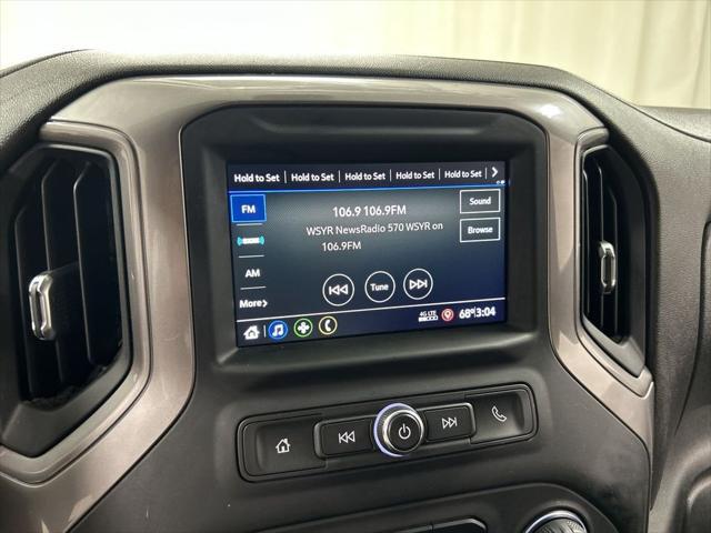 2021 Chevrolet Silverado 1500 4WD Crew Cab Short Bed Custom