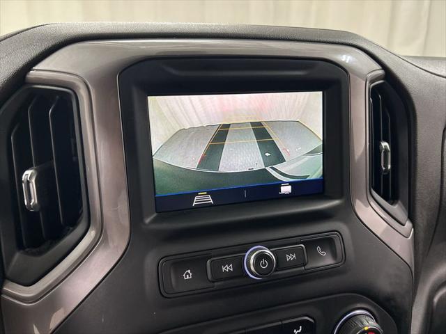 2021 Chevrolet Silverado 1500 4WD Crew Cab Short Bed Custom