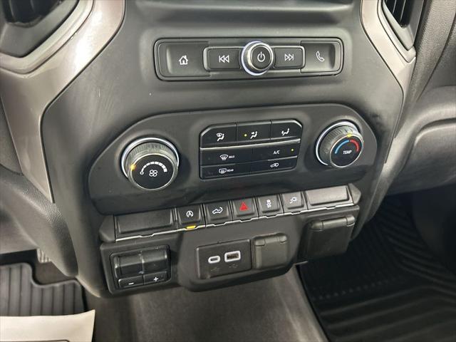 2021 Chevrolet Silverado 1500 4WD Crew Cab Short Bed Custom