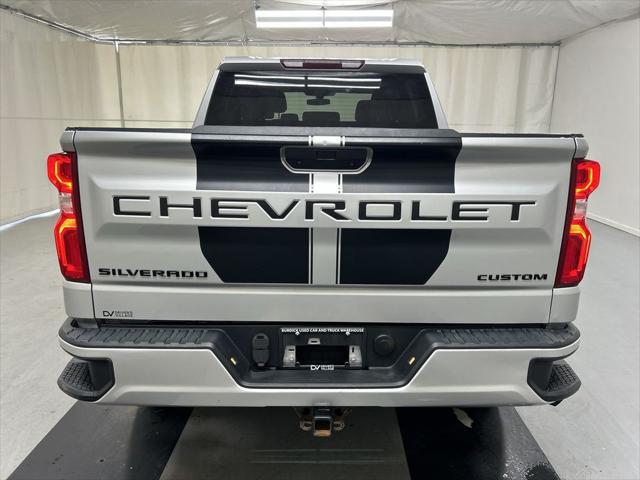 2021 Chevrolet Silverado 1500 4WD Crew Cab Short Bed Custom