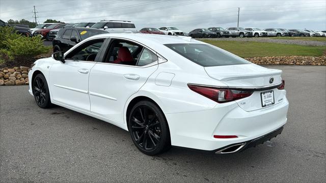 2023 Lexus ES 350 F SPORT Handling
