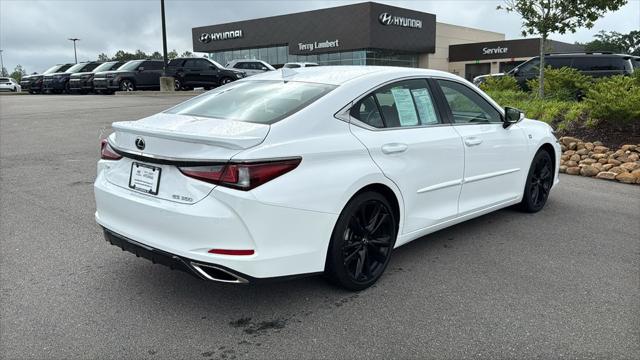 2023 Lexus ES 350 F SPORT Handling