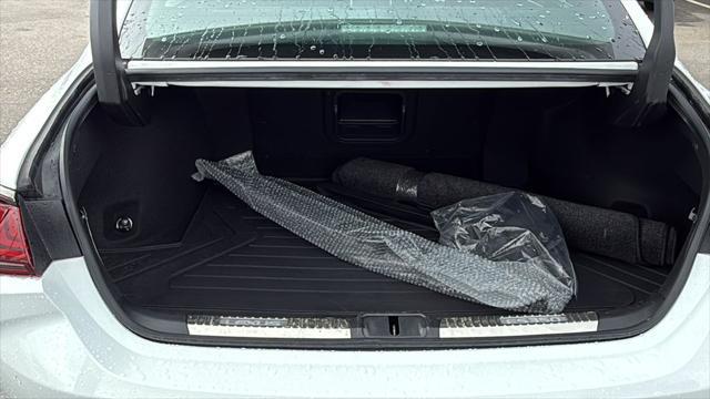 2023 Lexus ES 350 F SPORT Handling