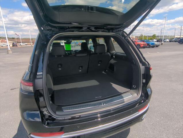 2022 Jeep Grand Cherokee Summit Reserve 4x4