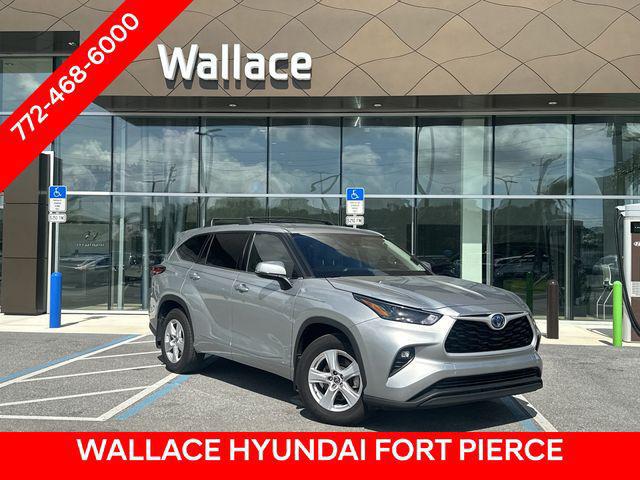 2022 Toyota Highlander Hybrid LE for sale in FT PIERCE, FL