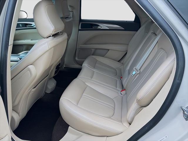 2020 Lincoln MKZ Standard
