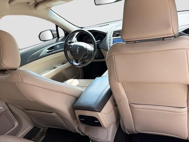 2020 Lincoln MKZ Standard